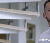 Lina Luxa prend une bite mature