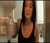 La française Claire Castel est une salope 1/2