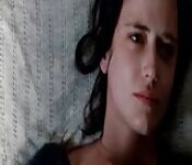 Eva Green et scène de sexe sensuelle dans Womb