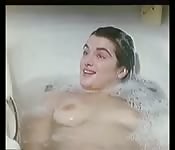 Star de cinéma dans le bain