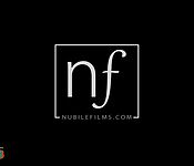 Française sexy prend une baise passionnée