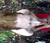 Un roux se fait éjaculer sur le visage