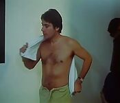 Autostoppeuse se laisse séduire