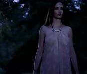 La Française Eva Green Camelot s01e02