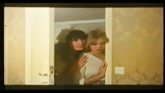 Massage en Sodomie Mineure: film porno vintage