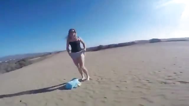 Orgie hard sur la plage