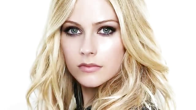 Compilation de vidéo et photo sexy Avril Lavigne